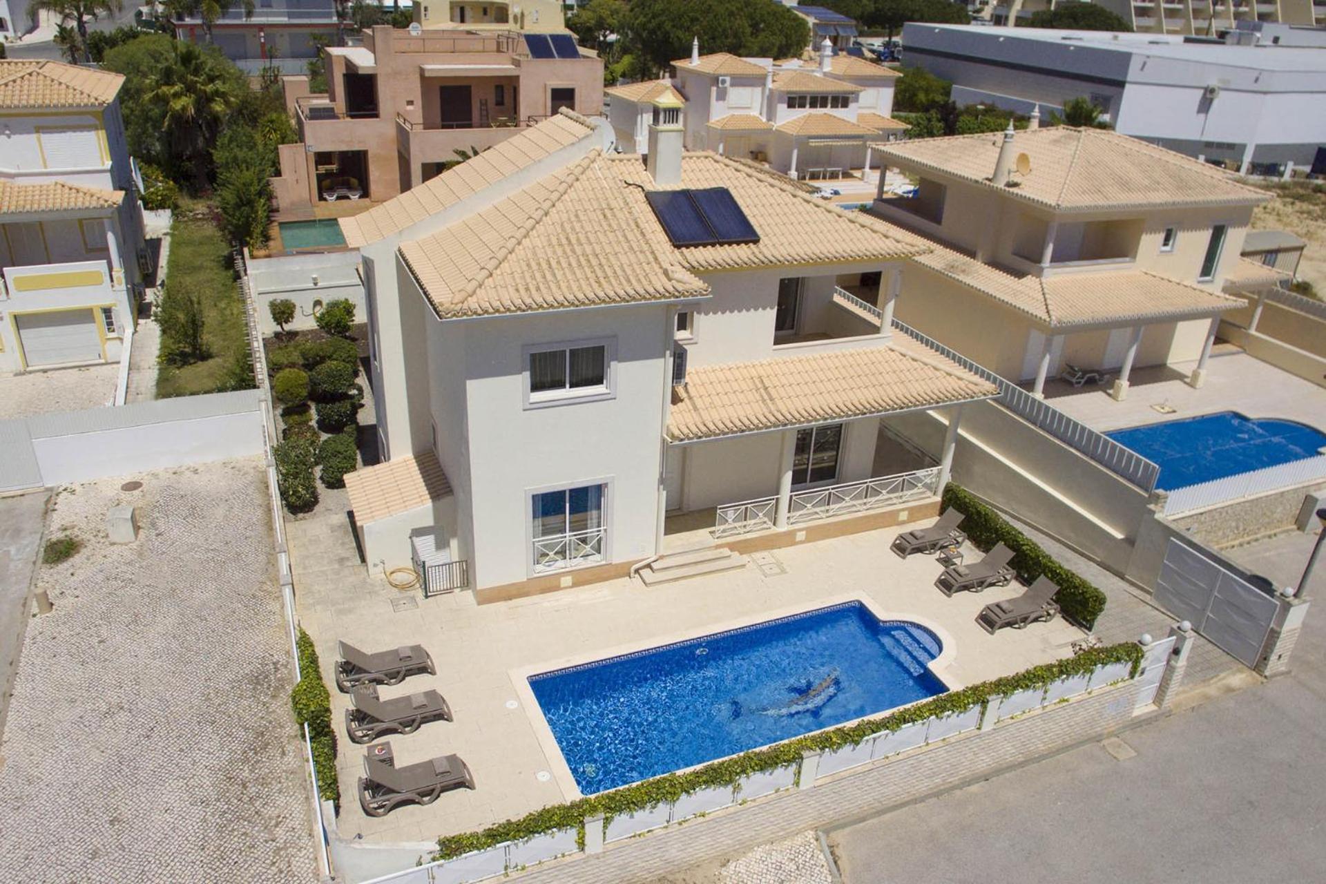 Villa Maresia Patroves Екстериор снимка