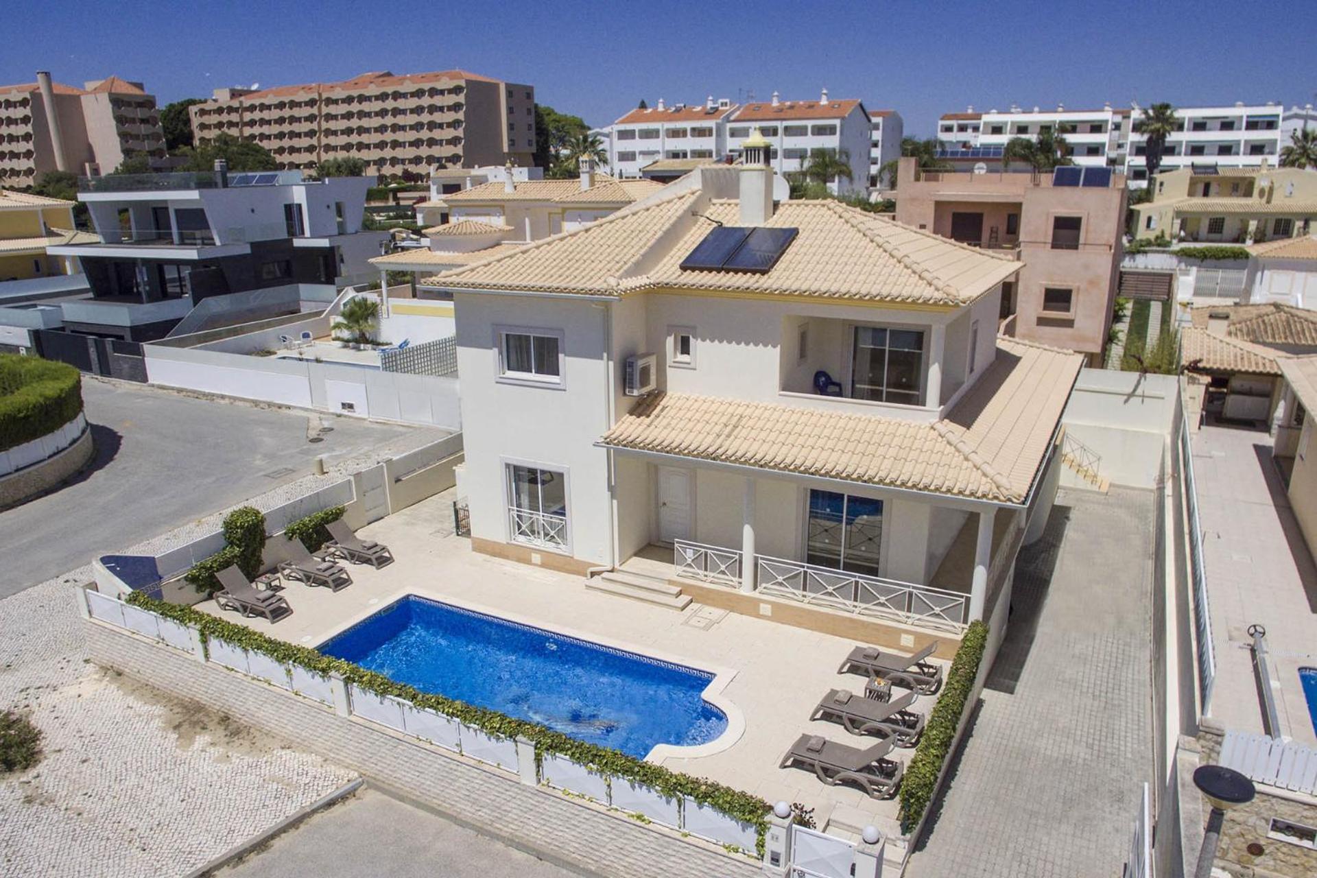 Villa Maresia Patroves Екстериор снимка